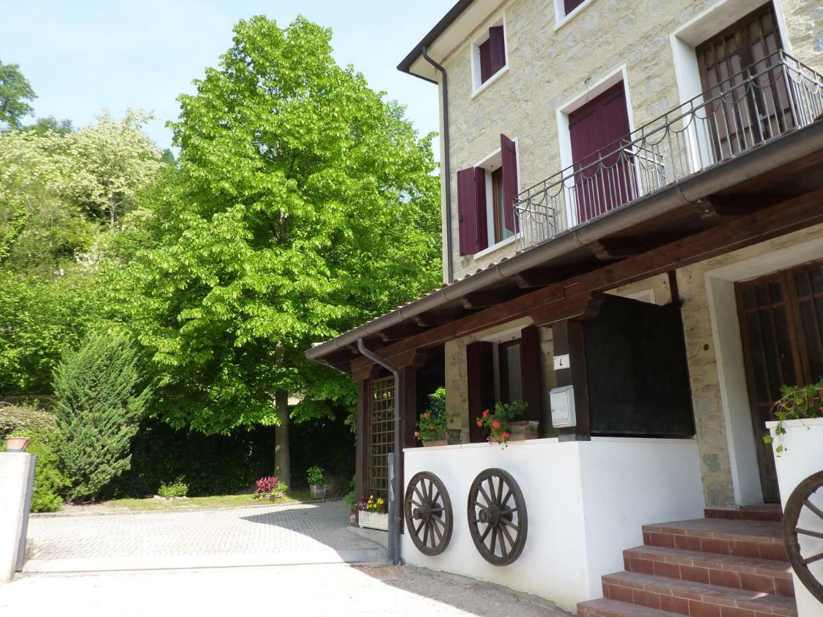 Agriturismo Da Muner Apartment San Zuanet Bagian luar foto